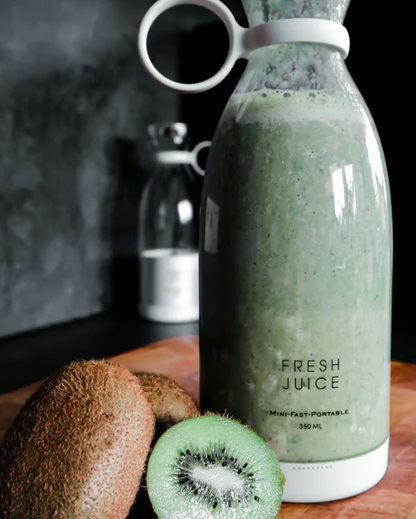 Juicivo™ Smoothie Blender-Tragbarer Blender für Shakes & Unterwegs